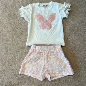 Doe a Dear pink butterfly flower set